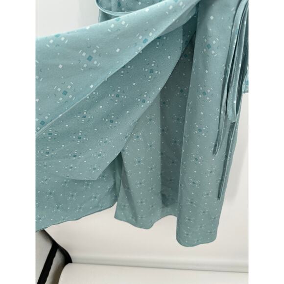 August 1 Eight Womens Faux Wrap Midi Dress Size M Blue Wedding Event Party - Picture 7 of 10